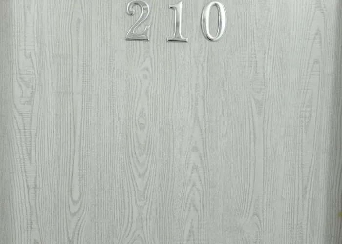 Balkan B210 Apartment